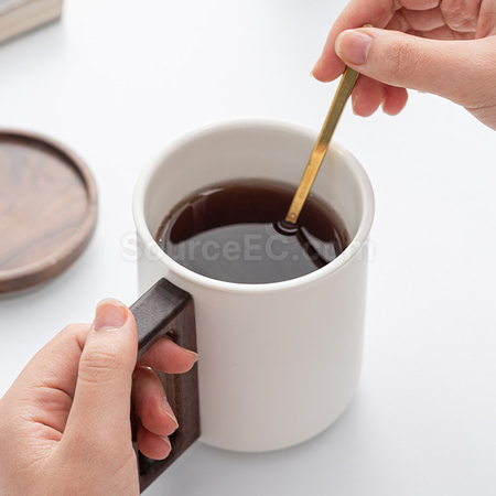 禮品訂造帶蓋木柄陶瓷杯紀念品