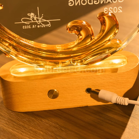 禮品訂造發光琉璃獎座紀念品