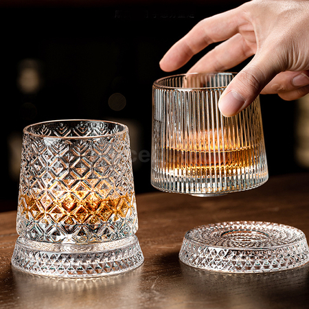 禮品訂造旋轉威士忌酒杯紀念品