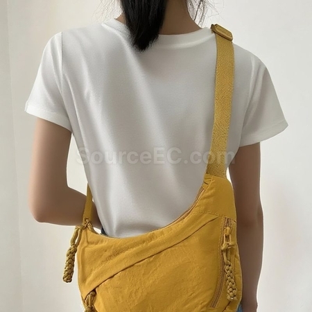 禮品訂造尼龍布斜挎餃子包紀念品