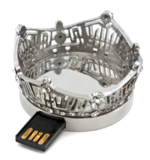 customize_usb_crown_finalproduct